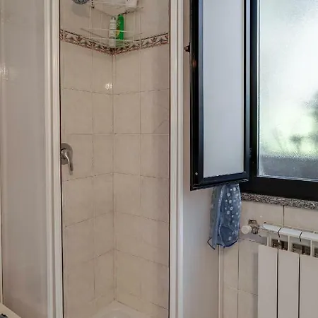 Guesthero - Confortevole Loft Zona Crescenzago شقة